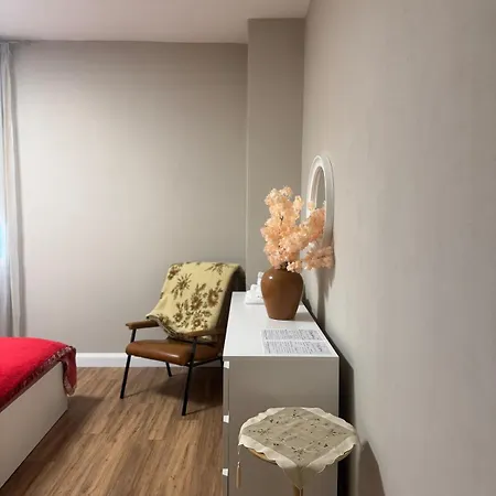 Modern & Cosy Flat In Maniago! Lejlighed