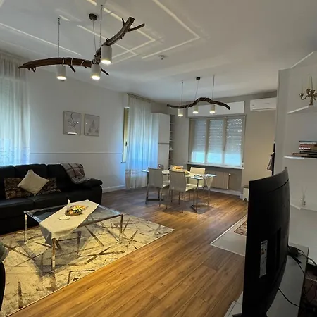 Apartamento Modern & Cosy Flat In Maniago! *